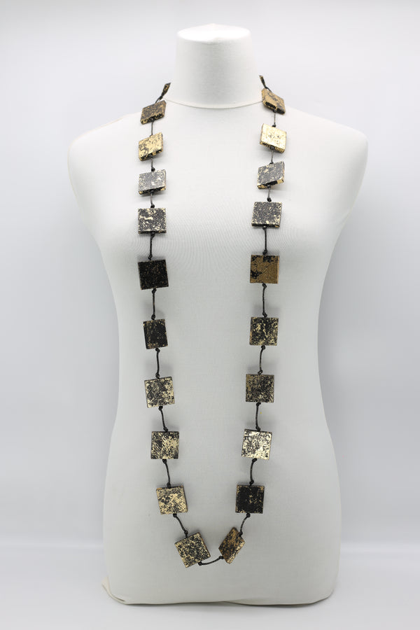 RECYCLED WOOD SQUARES SINGLE STRAND HAND GILDED NECKLACE