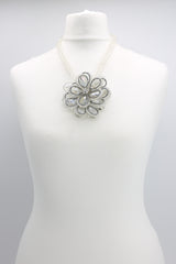 Vintage crystal rose pendant necklace