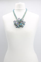 Vintage crystal rose pendant necklace