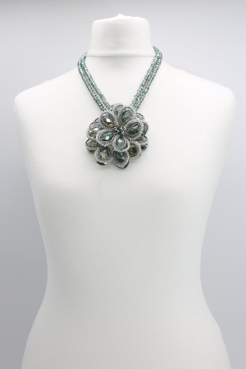 Vintage crystal rose pendant necklace